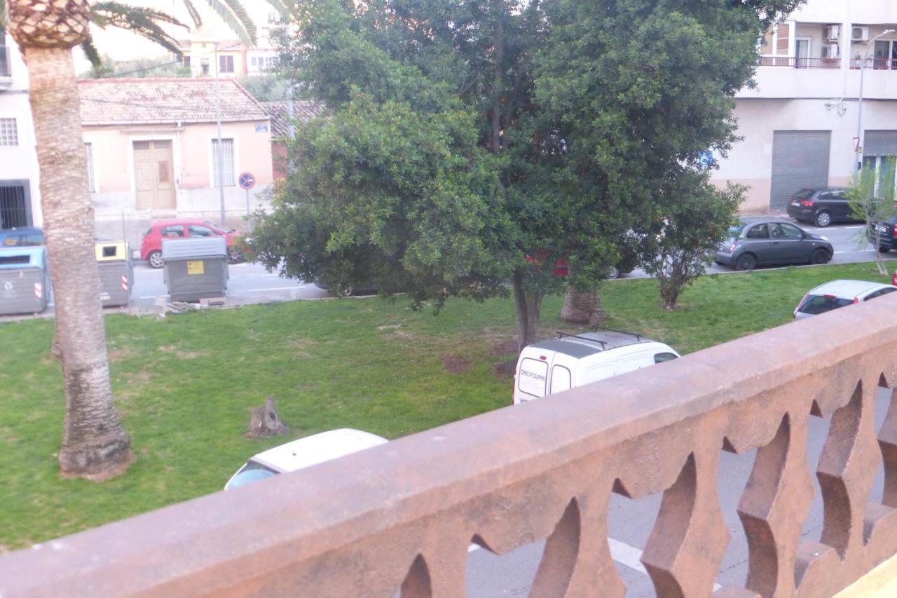 Agradable Casa Con Patio Y Terraza En El Centro Villa El Campello Eksteriør billede