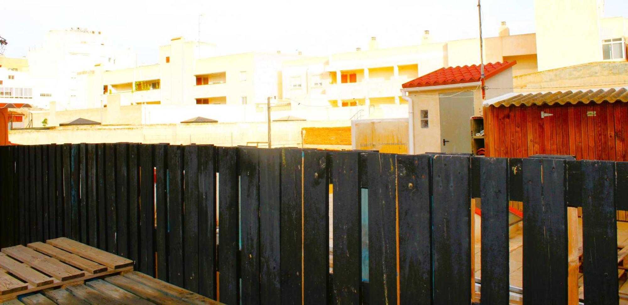 Agradable Casa Con Patio Y Terraza En El Centro Villa El Campello Eksteriør billede