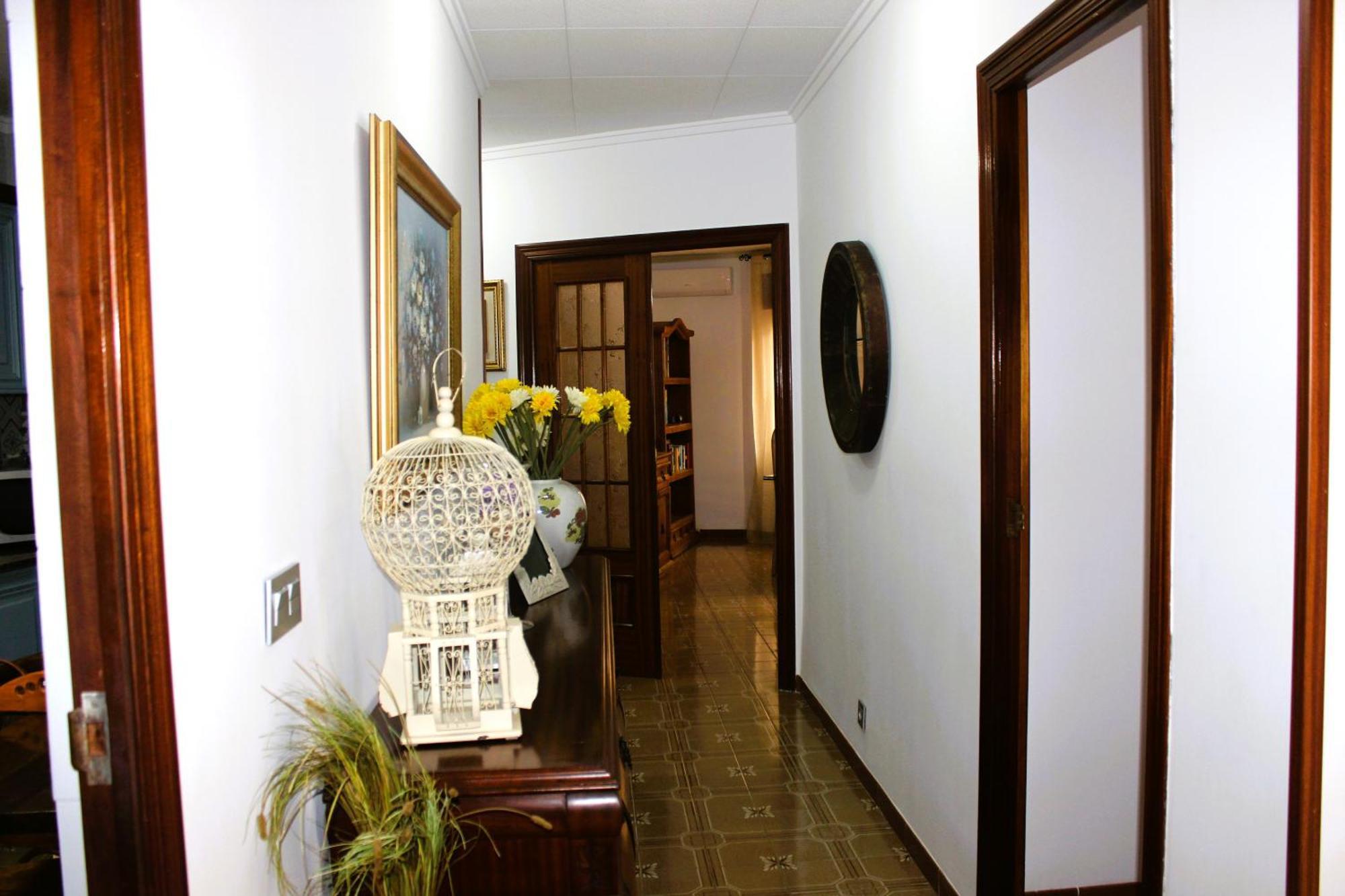 Agradable Casa Con Patio Y Terraza En El Centro Villa El Campello Eksteriør billede