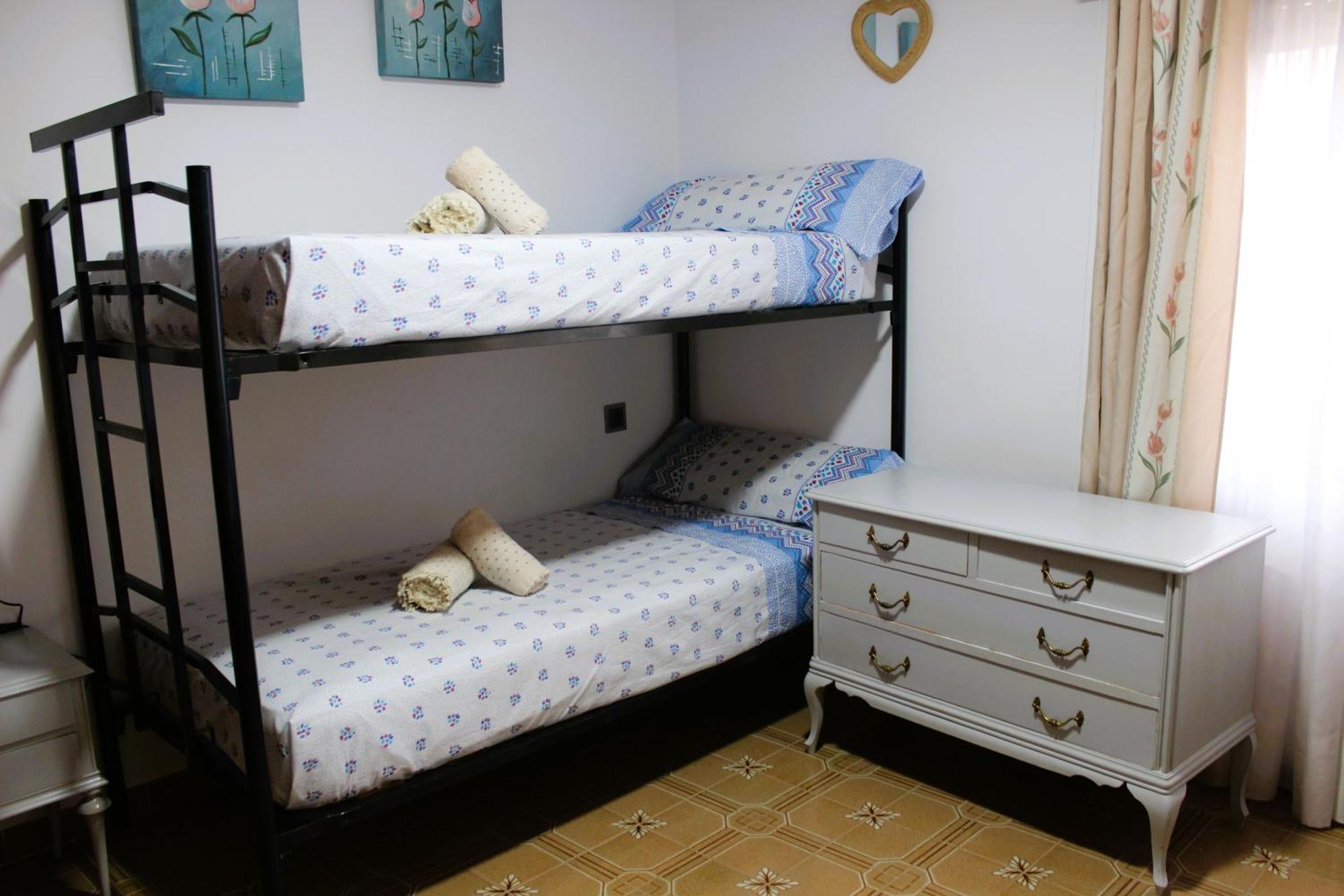 Agradable Casa Con Patio Y Terraza En El Centro Villa El Campello Eksteriør billede