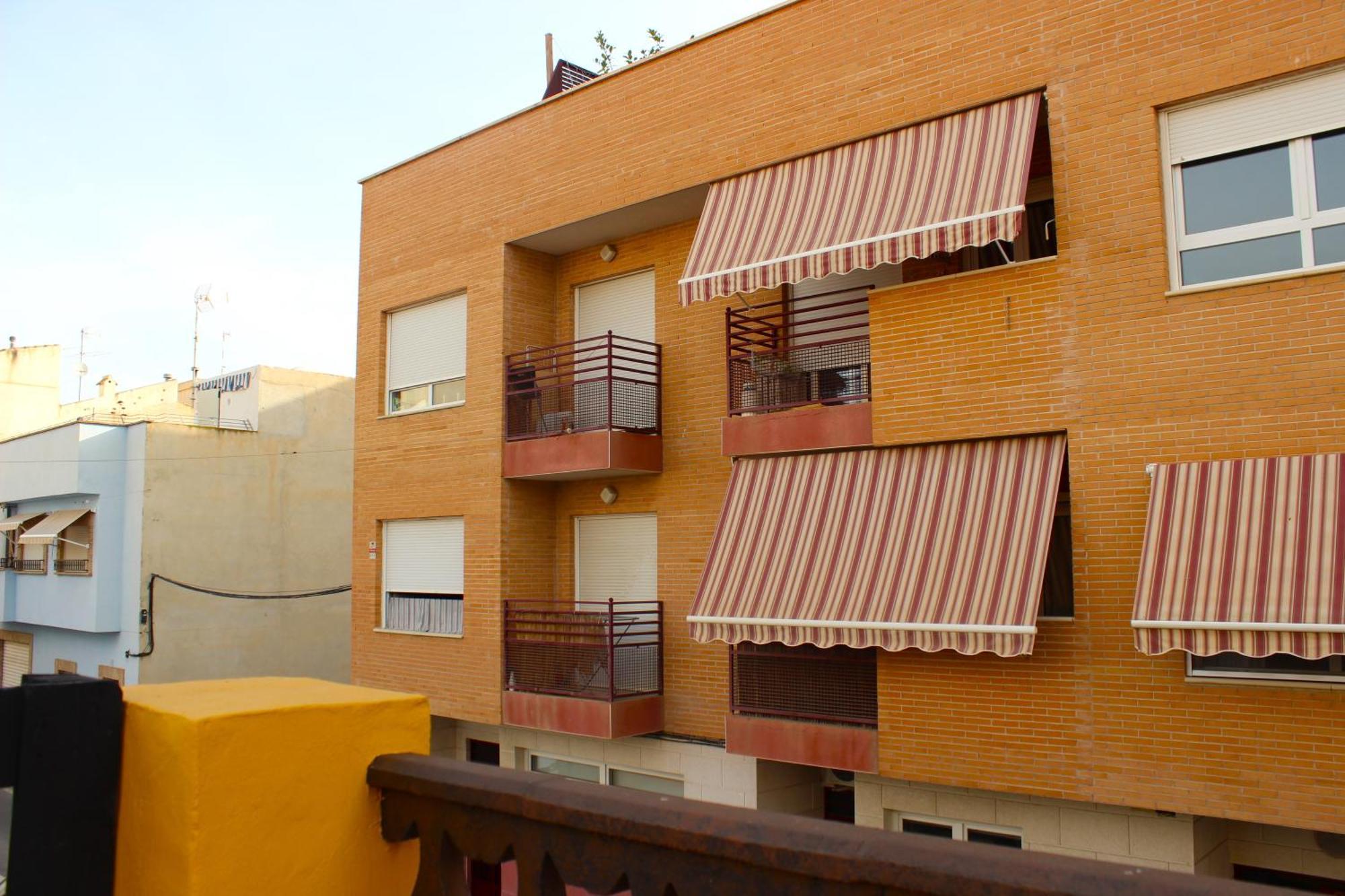 Agradable Casa Con Patio Y Terraza En El Centro Villa El Campello Eksteriør billede